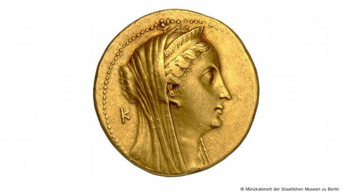 Gold coin showing profile of Queen Arsinoe II of Egypt.
