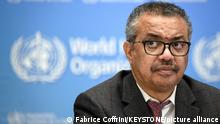 ARCHIVBILD ZUR MELDUNG, DASS DAS WHO DIE NEUE VIRUSVARIANTE NY B.1.1.529 ALS BESORGNISERREGEND EINSTUFT, AM FREITAG, 26. NOVEMBER 2021 - World Health Organization (WHO) Director-General Tedros Adhanom Ghebreyesus delivers a speech during the launch of a multiyear partnership with Qatar on making the FIFA Football World Cup 2022 and mega sporting events healthy and safe, at the WHO headquarters in Geneva, Switzerland, on Monday, 18 October 2021. (KEYSTONE/AFP POOL/Fabrice COFFRINI)