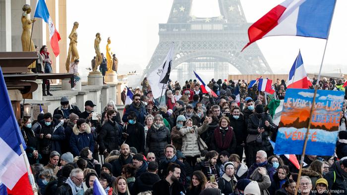 Frankreich Paris Proteste gegen Corona Maßnahmen