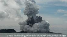 Сива пелена е покрила цели села и градове: вулканът Фуего