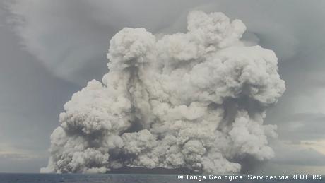 ثوران بركان تونغا (14/1/2022)