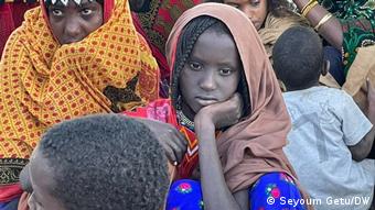 Äthiopien vom Krieg betroffene Binnenflüchtlinge aus Abala Afar-Region 