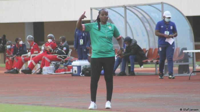 Simbabwe | Kwinji Sibanda | Trainerin Frauenfußball-Nationalmannschaft