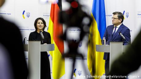 press conference in Kyiv on January 17, with Annalena Baerbock and her counterpart Dmytro Kuleba