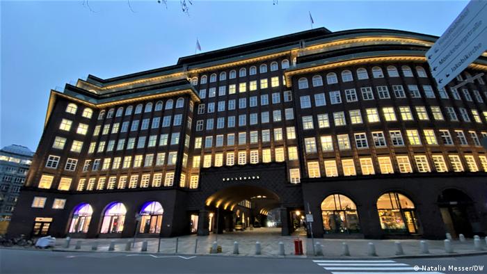 Chilehaus, ícono del expresionismo alemán y Patrimonio de la Humanidad, construido en Hamburgo con dinero ganado en Chile.