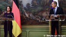 Mantener el diálogo incluso con socios difíciles: La ministra alemana de Asuntos Exteriores Baerbock con su homólogo ruso Lavrov.