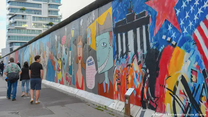 بقايا جدار برلين