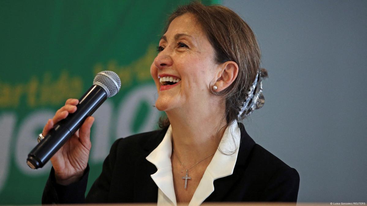Ingrid Betancourt lanza su precandidatura presidencial – DW – 19/01/2022