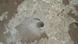 Esta imagen muestra el taladro realizado por el róver Curiosity de la NASA mientras recogía una muestra en "Vera Rubin Ridge" en el cráter Gale. Esta imagen muestra el taladro realizado por el róver Curiosity de la NASA mientras recogía una muestra en "Vera Rubin Ridge" en el cráter Gale.