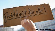 Berlin: Demonstration gegen Diskriminierung der Sinti und Roma