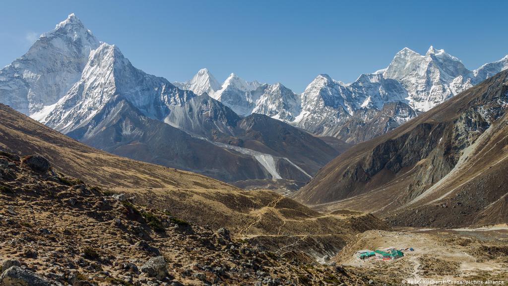 El Monte Everest no es la montaña más alta de la Tierra, por lo menos no  siempre | Ciencia y Ecología | DW 