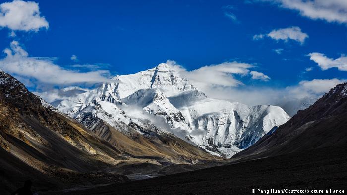 El Monte Everest, la joya de la corona del Himalaya nepalí.