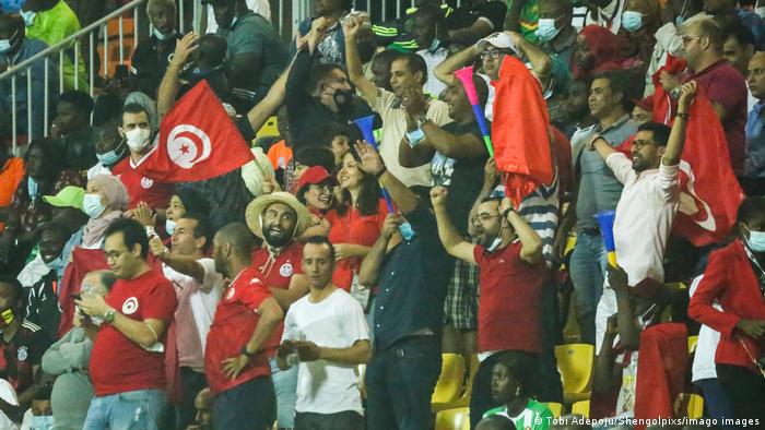 Fußball Afrika-Cup | Nigeria - Tunesien | Jubelnde tunesische Fans