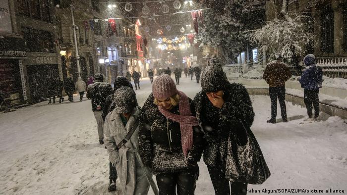 Türkei Schneefall in Istanbul