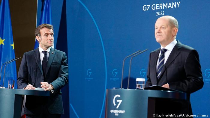 Berlin Treffen Kanzler Scholz und Macron