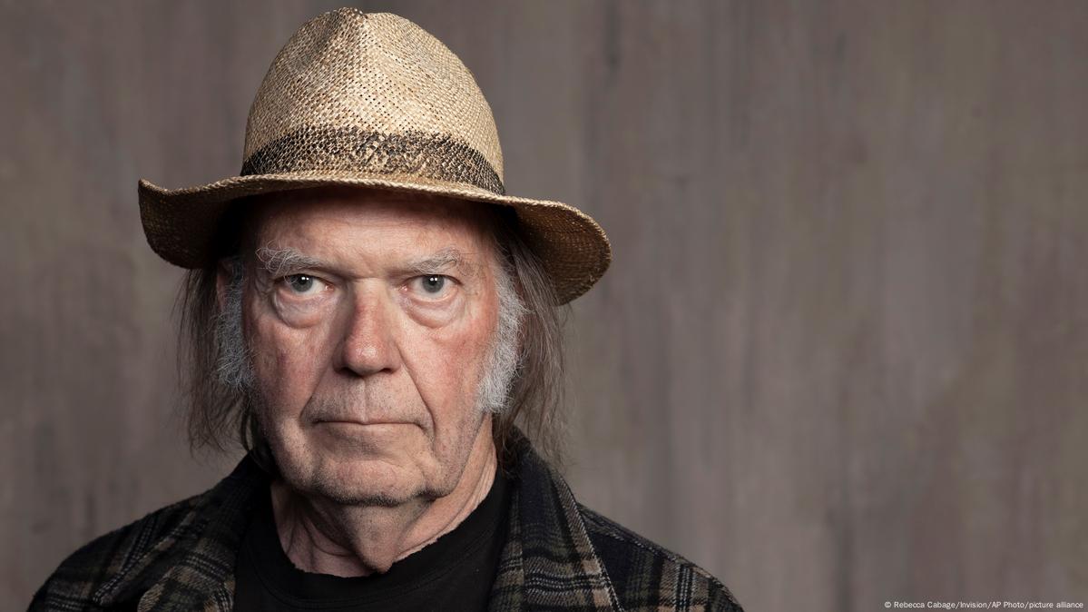 Spotify remove músicas de Neil Young após ultimato do cantor DW 27