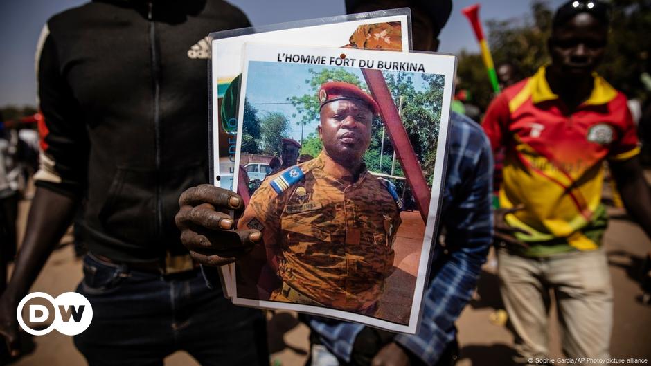 Mening: pourquoi la démocratie en Afrique doit être repensée |  Afrika |  DW