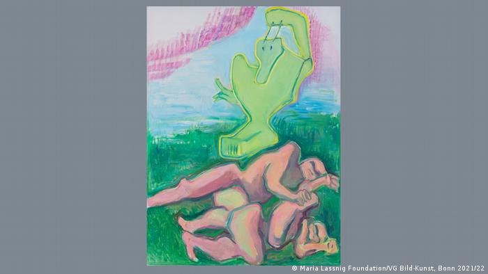 Auf dem Bild von Maria Lassnig schwebt ein grünes Wesen mit erhobenem Zeigefinger über einem liegenden Paar. 