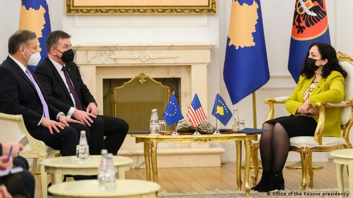 Diplomatie I Treffen zwischen den USA und Kosovo