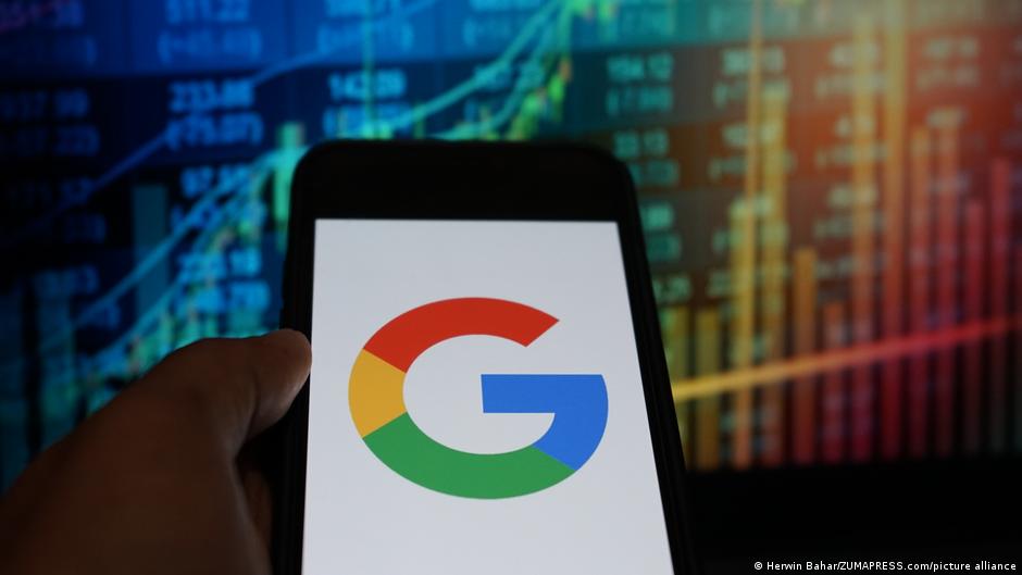 EU consumer groups accuse Google of privacy violations | News | DW - Vimarsana News