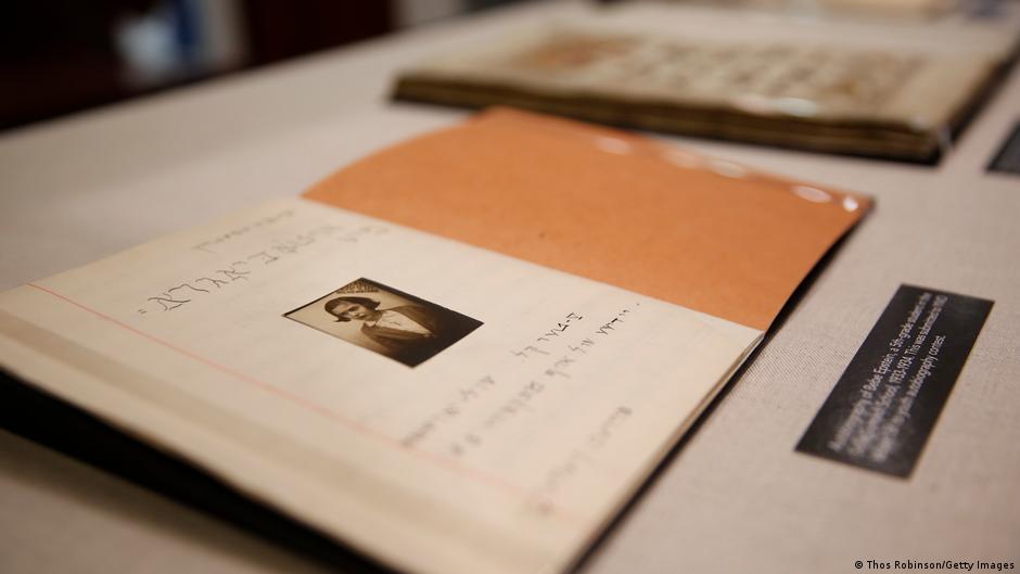Vast archives on Jewish life hidden from the Nazis now online | Culture | Arts, music and lifestyle reporting from Germany | DW - Vimarsana News