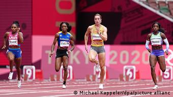 Η Αλεξάντρα Μπούρκχαρντ στο Τόκιο