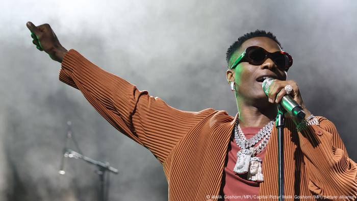 WizKid performing live