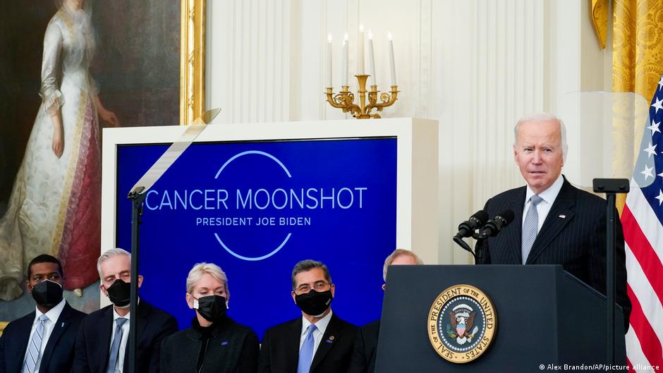 US: President Joe Biden aims to cut cancer deaths by 50% | News | DW - Vimarsana News