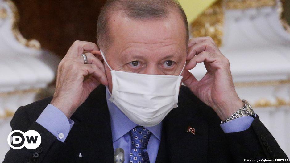 Erdogan bietet sich in Kiew als Vermittler an