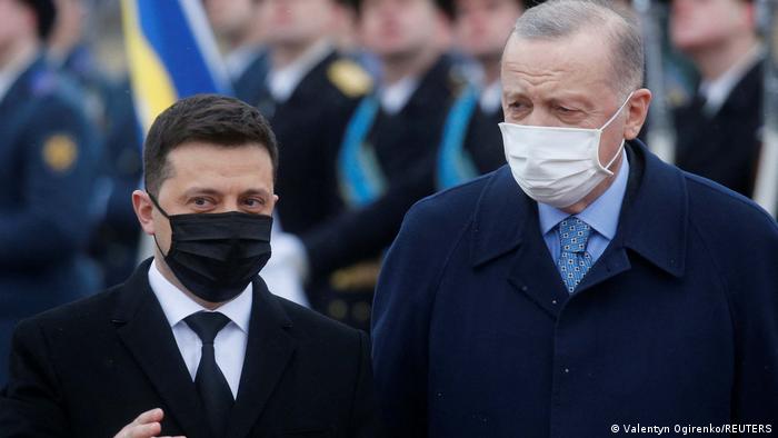 В началото на февруари президентът Ердоган гостува на украинския си колега Зеленски в Киев
