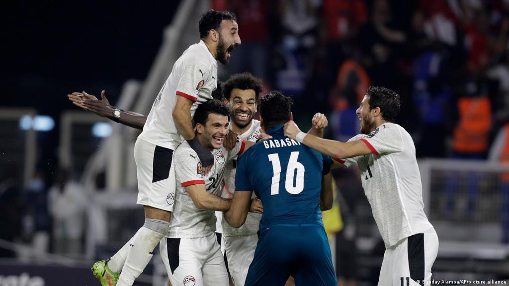 Afcon Salah S Egypt Eliminate Hosts Cameroon Setting Up Final Against Senegal Sports German Football And Major International Sports News Dw 03 02 22