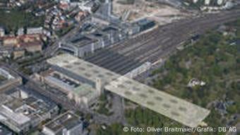 Luftbild des Stuttgarter Hauptbahnhofs mit skizziertem Tunnelverlauf des geplanten Neubaus (Foto: dpa)