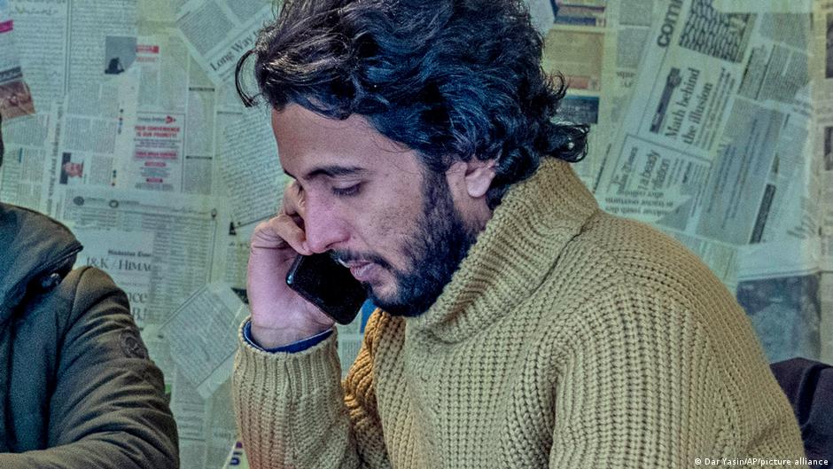 [DW.com]India arrests Kashmir journalist for ‘anti-national’ Facebook posts | DW | 05.02.2022