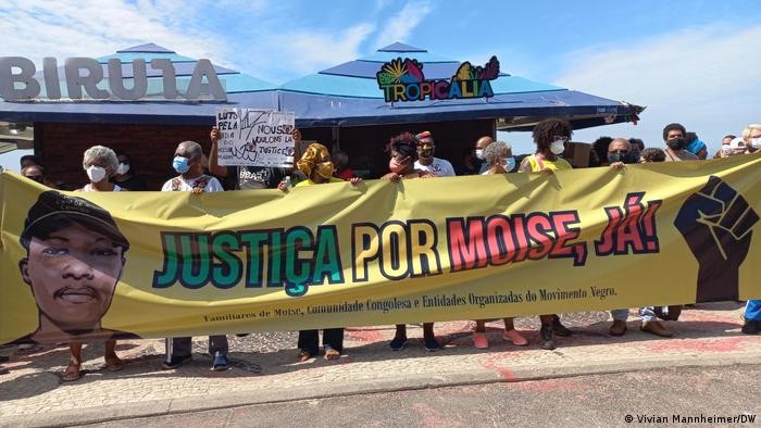 Manifestantes pediram justiça no Rio de Janeiro após o assassinado de Moïse Kabagambe 