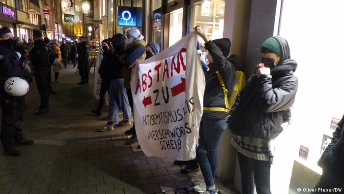 Levičarski antifa-demonstranti u ponedeljak uveče u Bonu