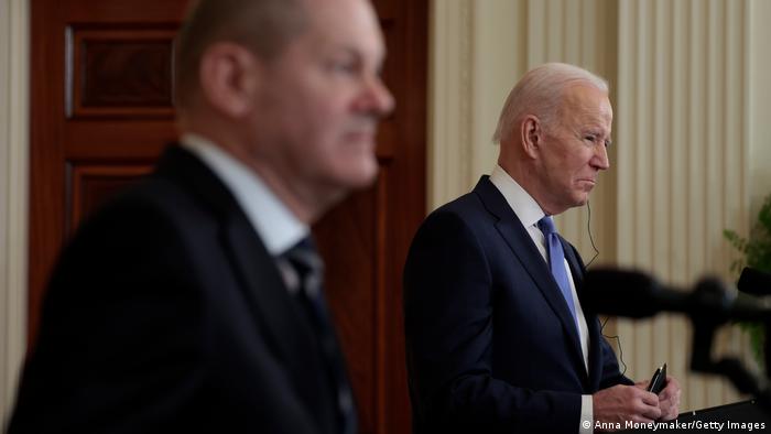 German Chancellor Olaf Scholz (left) and US President Joe Biden at a press conference