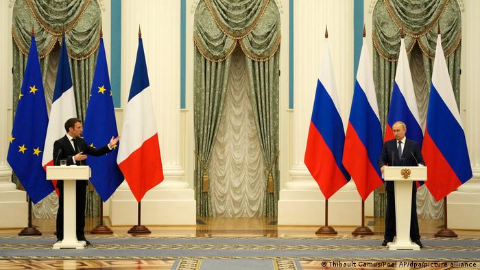 Ukraine-Konflikt - Macron und Putin - PK