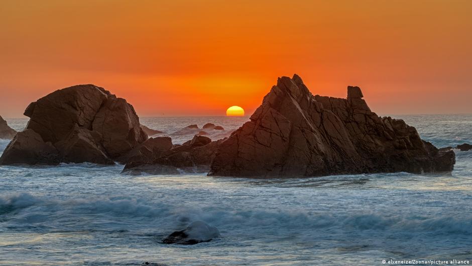COVID travel restrictions: Portugal | DW Travel | DW - Vimarsana News