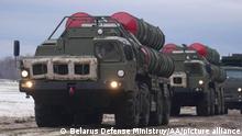 UNKNOWN LOCATION, BELARUS - FEBRUARY 09: (----EDITORIAL USE ONLY Äì MANDATORY CREDIT - BELARUS DEFENSE MINISTRY / HANDOUT - NO MARKETING NO ADVERTISING CAMPAIGNS - DISTRIBUTED AS A SERVICE TO CLIENTS----) S-400 and Pantsir-S air defence systems arrive to participate in the Russian-Belarusian military will start a joint exercise amid tension between Ukraine and Russia at an Unknown location in Belarus on February 9, 2022. According to the Belarusian Ministry of Defense, the joint military exercise Allied Resolve 2022 will take place from February 10-20. The military units of the Russian Armed Forces from the Eastern Military District and some military units of the Belarusian Armed Forces will in the exercise. Belarus Defense Ministruy / Anadolu Agency