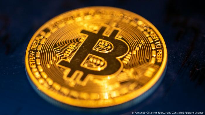 El bitcoin ha perdido casi dos tercios de su valor en menos de un año.