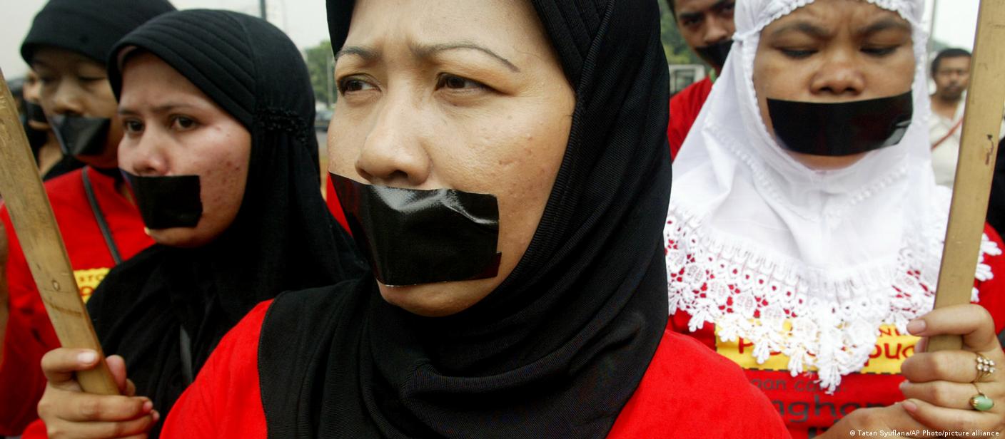 1408px x 616px - Indonesia fights violence against women â€“ DW â€“ 04/29/2022