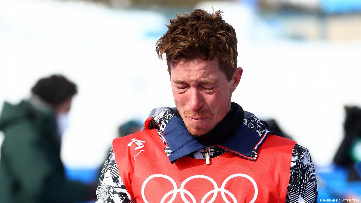Snowboarder Shaun White Withdraws From Slopestyle Event : The Edge : NPR