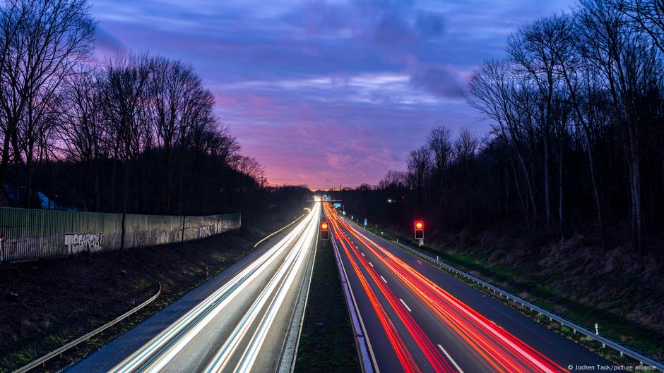 Autobahn Verkehr A40