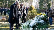 В Дрездене почтили память жертв разрушительных бомбардировок 1945 года