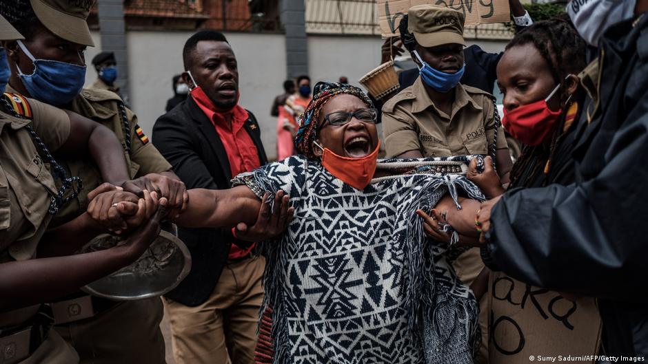 Women's Voices: Against War, Violence, and Oppression | Arts.21 - The Culture Magazine | DW - Vimarsana News