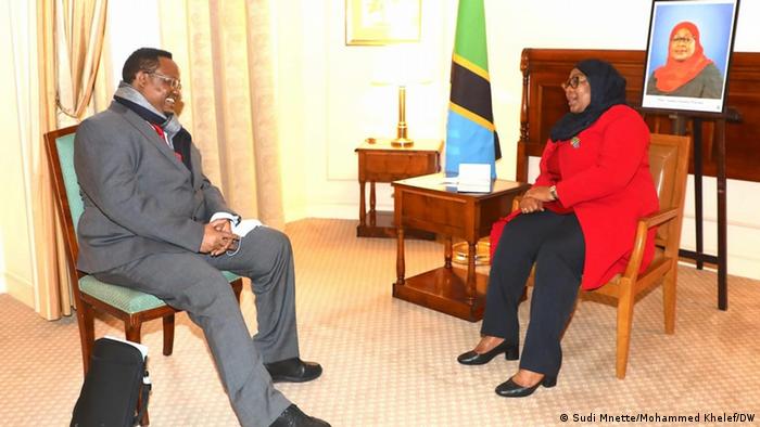 Tundu Lissu and President Samia Suluhu Hassan in conversation