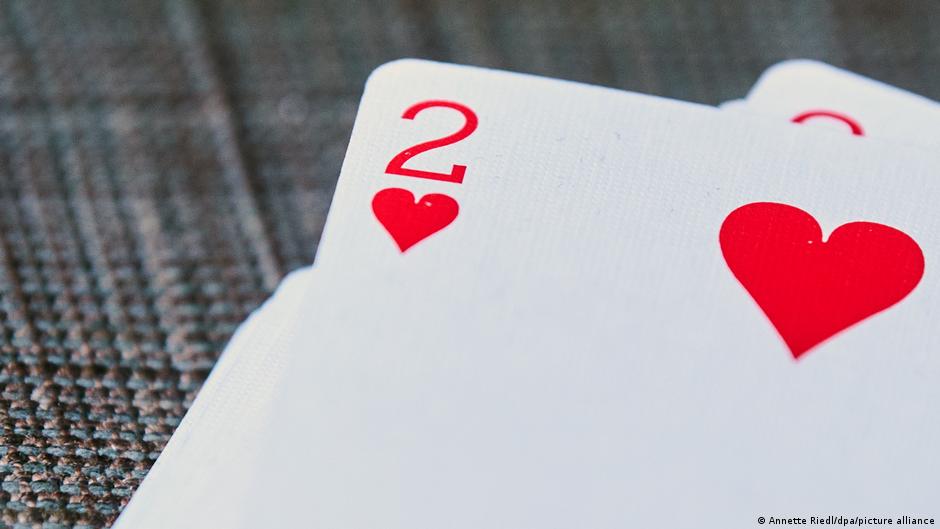 Is it bad luck to get married on a double number date? DW 02/22/2022