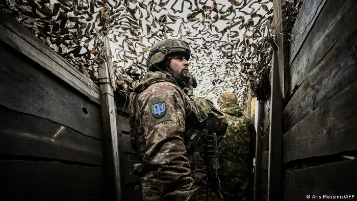 Ostukraine Frontlinie Soldat Ukraine