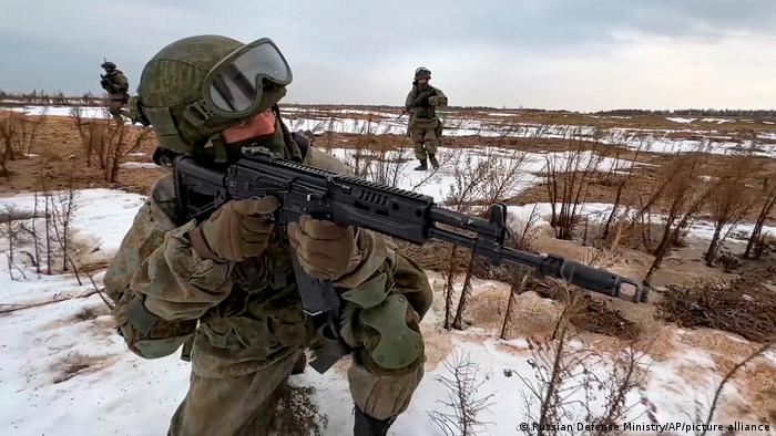 Ejercicios militares de tropas rusas en Bielorrusia este 19 de febrero de 2022