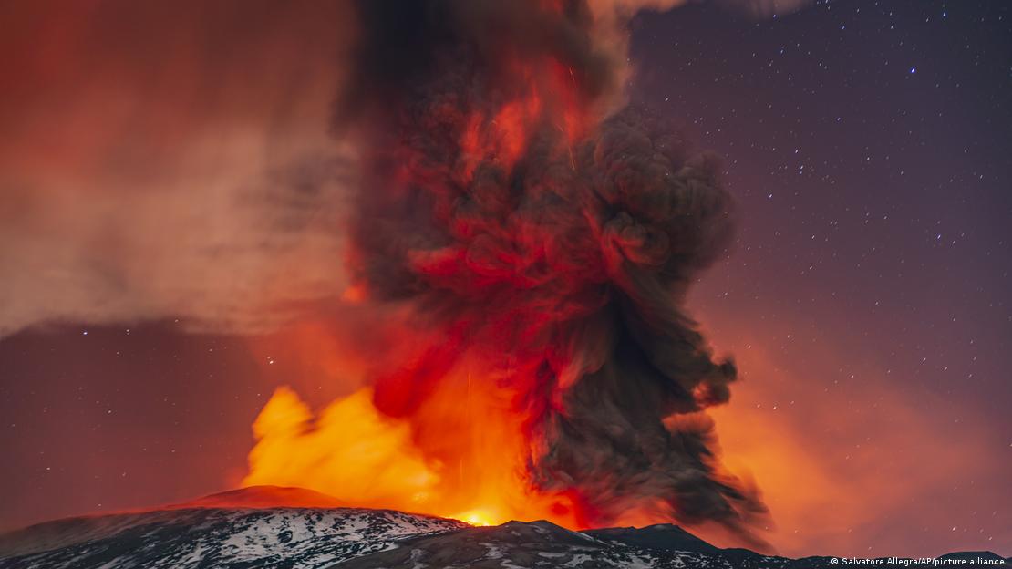 mount etna in eruption after